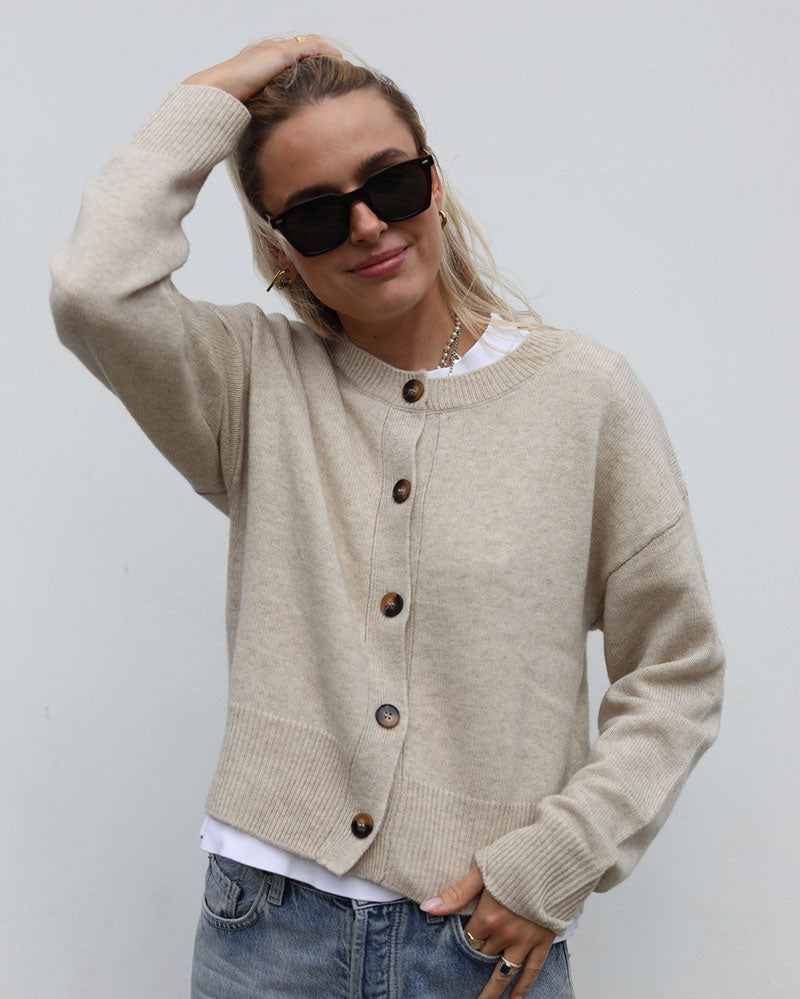 Betsy Cardi - Oat | Cashmere Lambswool